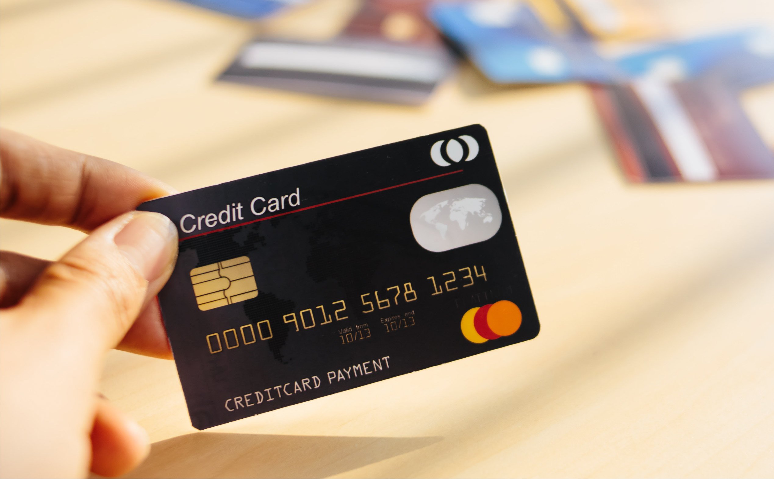 Thẻ tín dụng là gì? Cách sử dụng thẻ tín dụng một cách khôn ngoan