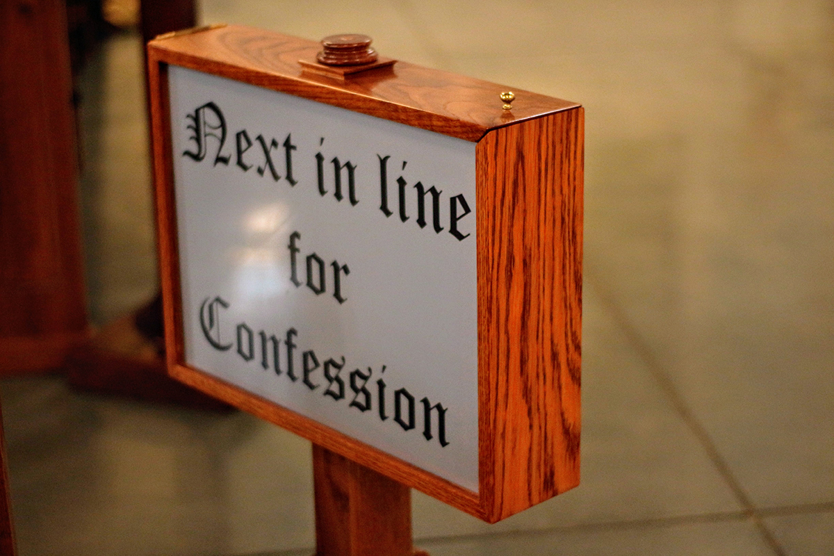 Tìm hiểu confession là gì?